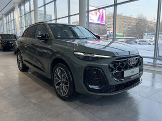 2026 Audi Q5 L III (GU), зелёный, 6700000 рублей, вид 3