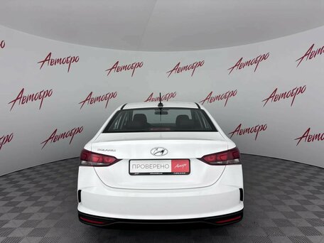 2022 Hyundai Solaris II Рестайлинг, белый, 1349000 рублей, вид 4