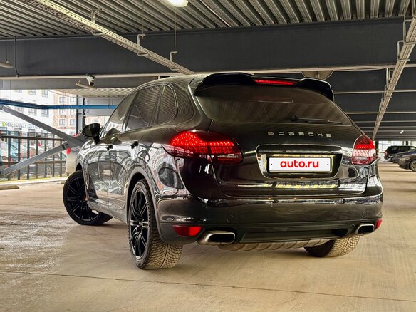 2012 Porsche Cayenne Diesel II (958), чёрный, 2650000 рублей - вид 4