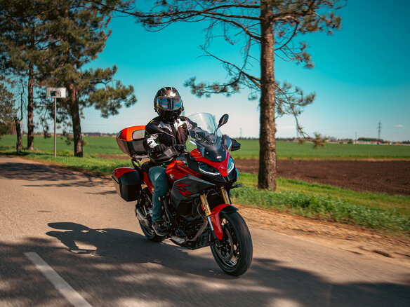 2021 BMW F 900 XR, красный, 1050000 рублей - вид 27