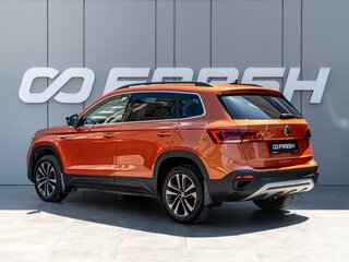 2021 Volkswagen Taos I, оранжевый, 2285000 рублей, вид 2