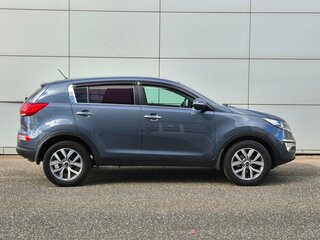 2015 Kia Sportage III Рестайлинг, синий, 1320000 рублей, вид 4