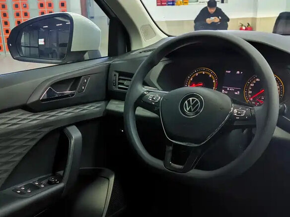 2021 Volkswagen Tharu I, белый, 1730000 рублей - вид 11