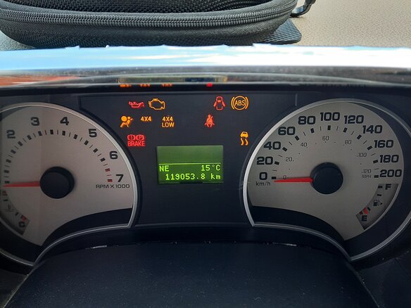 2008 Ford Explorer IV, чёрный, 1700000 рублей - вид 7