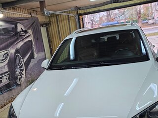 2014 Volkswagen Touareg II, белый, 2300000 рублей, вид 1