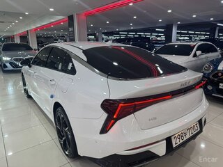2026 Kia K5 III Рестайлинг, белый, 3309281 рублей, вид 5