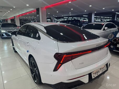 2026 Kia K5 III Рестайлинг, белый, 3309281 рублей, вид 5