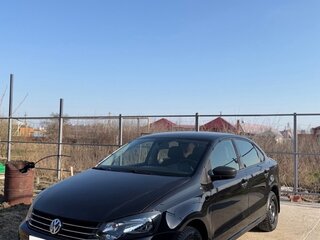 2016 Volkswagen Polo V Рестайлинг, чёрный, 720000 рублей, вид 1