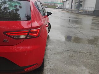 2013 SEAT Leon III, красный, 1220000 рублей, вид 2