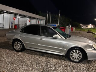 2005 Hyundai Sonata ТагАЗ IV (EF) Рестайлинг, серебристый, 200000 рублей, вид 2