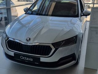 2025 Skoda Octavia IV (A8), серебристый, 2500000 рублей, вид 1