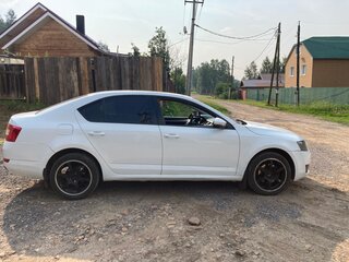 2016 Skoda Octavia III (A7), белый, 534000 рублей, вид 3