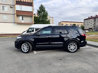 2014 Ford Explorer V, чёрный, 1750000 рублей, вид 5