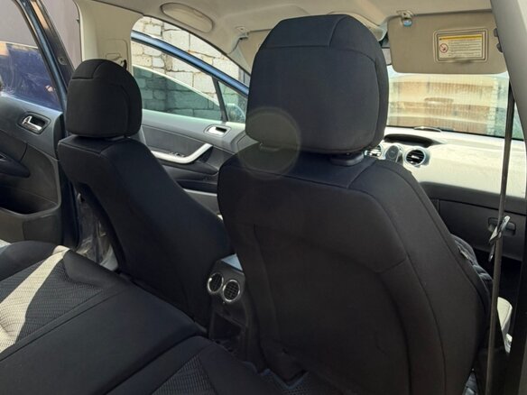 2008 Peugeot 308 I, синий, 375000 рублей - вид 19
