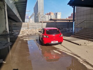 2005 Mazda 3 I (BK), красный, 750000 рублей, вид 5