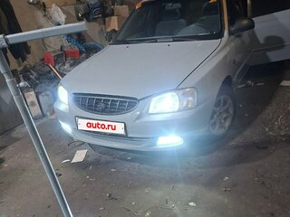 2003 Hyundai Accent II, серебристый, 260000 рублей, вид 3
