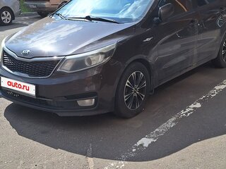 2015 Kia Rio III Рестайлинг, коричневый, 870000 рублей, вид 1