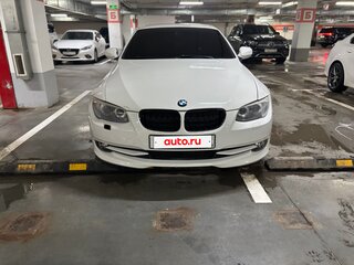 2010 BMW 3 серии 320i V (E90/E91/E92/E93) Рестайлинг, белый, 1200000 рублей, вид 3