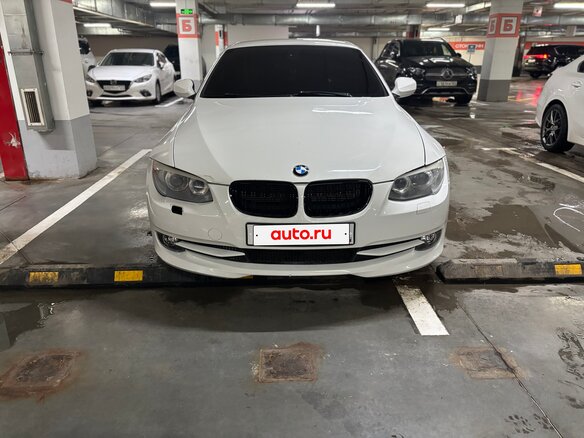 2010 BMW 3 серии 320i V (E90/E91/E92/E93) Рестайлинг, белый, 1200000 рублей - вид 2