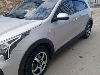 2021 Kia Rio X IV Рестайлинг, серый, 1790000 рублей, вид 2