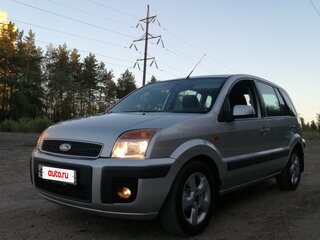 2008 Ford Fusion I Рестайлинг, серебристый, 520000 рублей, вид 2