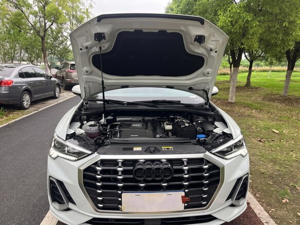 2023 Audi Q3 35 TFSI II (F3), белый, 2390000 рублей - вид 13