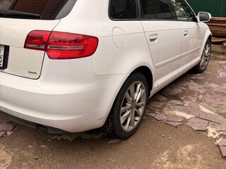 2011 Audi A3 II (8P) Рестайлинг 2, белый, 550000 рублей, вид 5