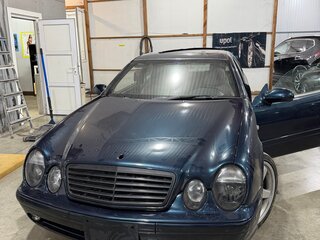 1998 Mercedes-Benz CLK-Класс 320 I (W208), синий, 1200000 рублей, вид 2