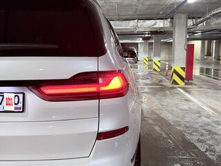 2020 BMW X7 30d I (G07), белый, 6998000 рублей, вид 1