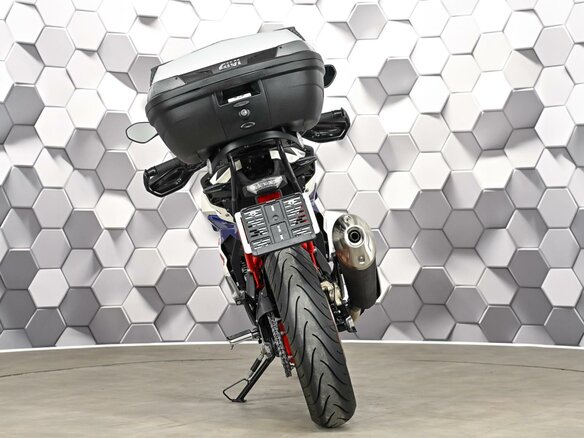 2023 BMW G 310 R, белый, 529000 рублей - вид 5