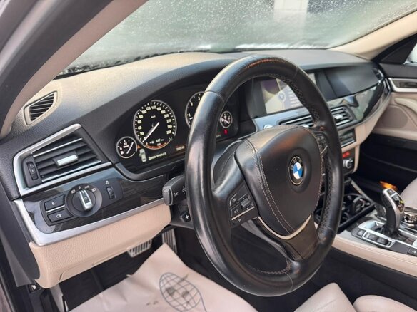 2011 BMW 5 серии 530d xDrive VI (F10/F11/F07), коричневый, 2100000 рублей - вид 15