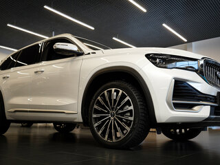 2026 Geely Monjaro I, белый, 4954990 рублей, вид 5