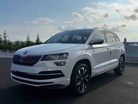 2022 Skoda Kodiaq I Рестайлинг, белый, 1990000 рублей, вид 4