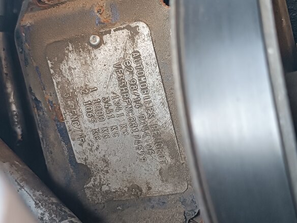 2003 Peugeot 307 5-speed I, синий, 300000 рублей - вид 19