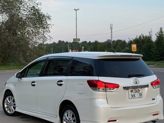 2009 Toyota Wish II, белый, 950000 рублей, вид 5
