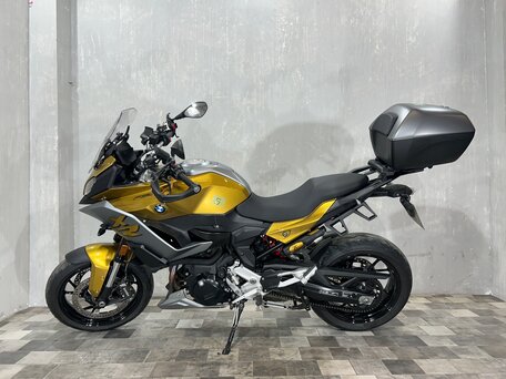 2021 BMW F 900 XR, золотистый, 959000 рублей, вид 2