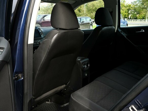 2012 Volkswagen Tiguan I Рестайлинг, синий, 799000 рублей - вид 10