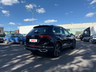 2020 Volkswagen Tiguan II Рестайлинг, чёрный, 3200000 рублей, вид 3