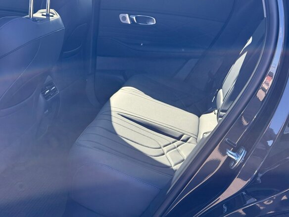 2026 Geely EX5 Гибрид EM-i, чёрный - вид 20