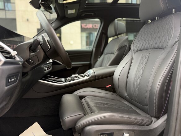 2025 BMW X5 30d IV (G05/G18) Рестайлинг, чёрный, 17000000 рублей - вид 19