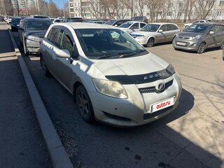 2008 Toyota Auris I, белый, 800000 рублей, вид 3