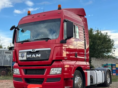 2018 MAN TGX, красный, 5650000 рублей, вид 1
