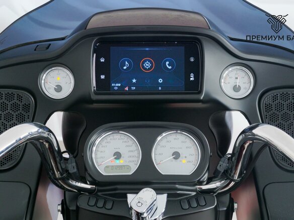 2018 Harley-Davidson Road Glide, красный, 1899000 рублей - вид 11