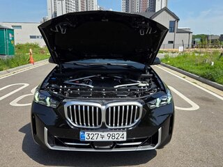 2024 BMW X5 30d IV (G05/G18) Рестайлинг, чёрный, 8000000 рублей, вид 3