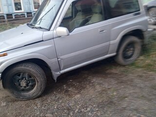 1997 Suzuki Escudo I, серебристый, 300000 рублей, вид 4