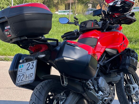 2023 Ducati Multistrada V2, красный, 2000000 рублей - вид 8