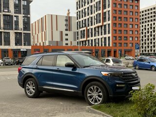 2019 Ford Explorer VI, синий, 3350000 рублей, вид 2