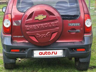 2009 Chevrolet Niva I Рестайлинг, красный, 335000 рублей, вид 3
