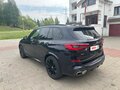 2018 BMW X5 M50d IV (G05/G18), пурпурный, 4990000 рублей - вид 6