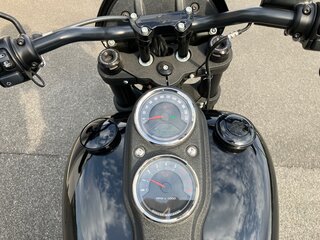 2020 Harley-Davidson Low Rider, чёрный, 1450000 рублей, вид 4